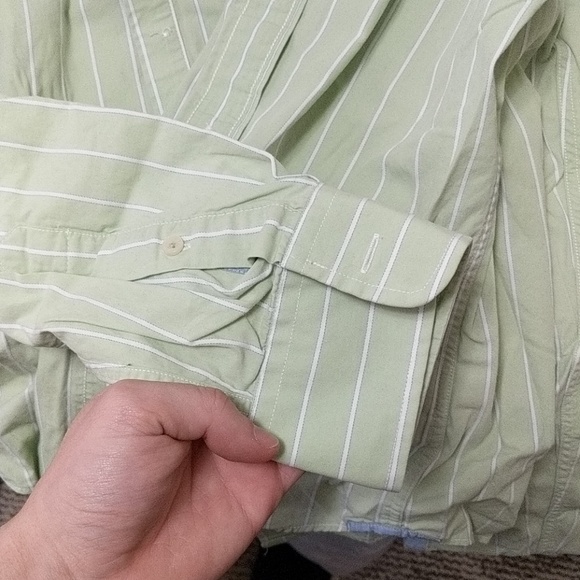 American eagle button up - Picture 3 of 4